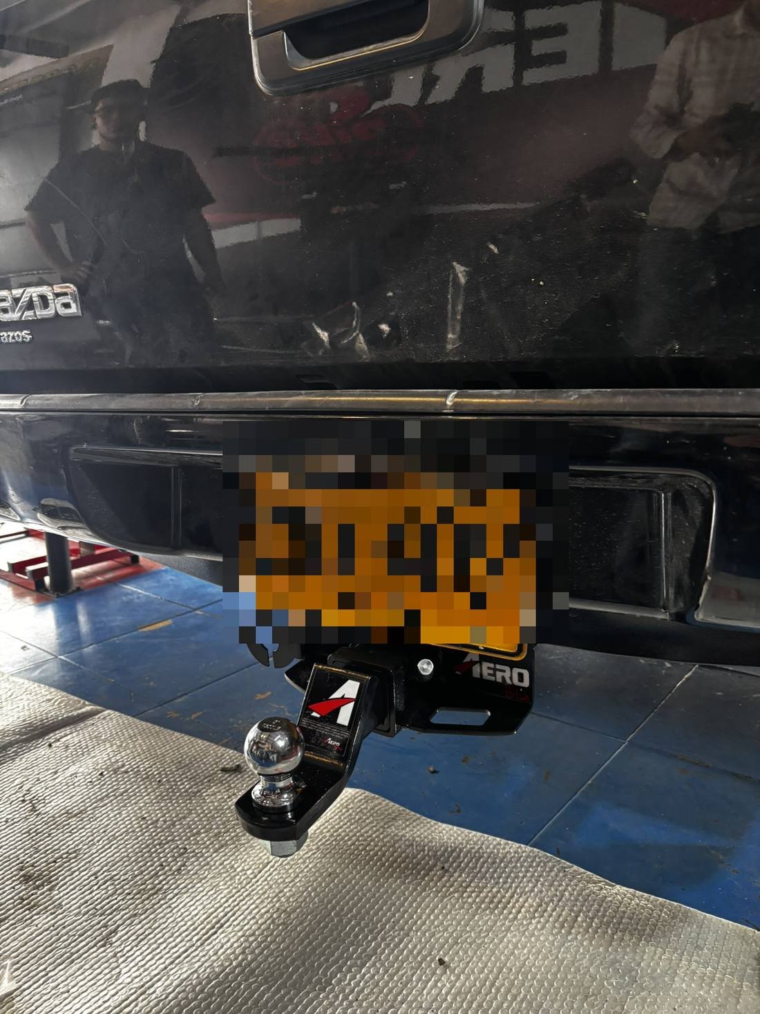 Instalación tiro de arrastre Mazda BT-50
