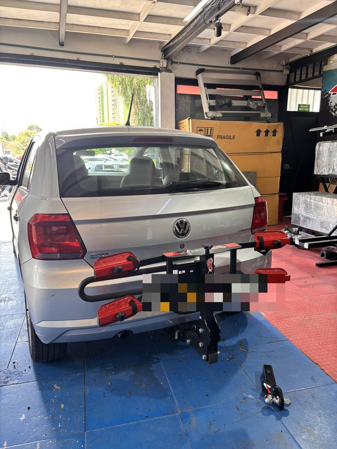 Instalación tiro de arrastre Volkswagen Gol