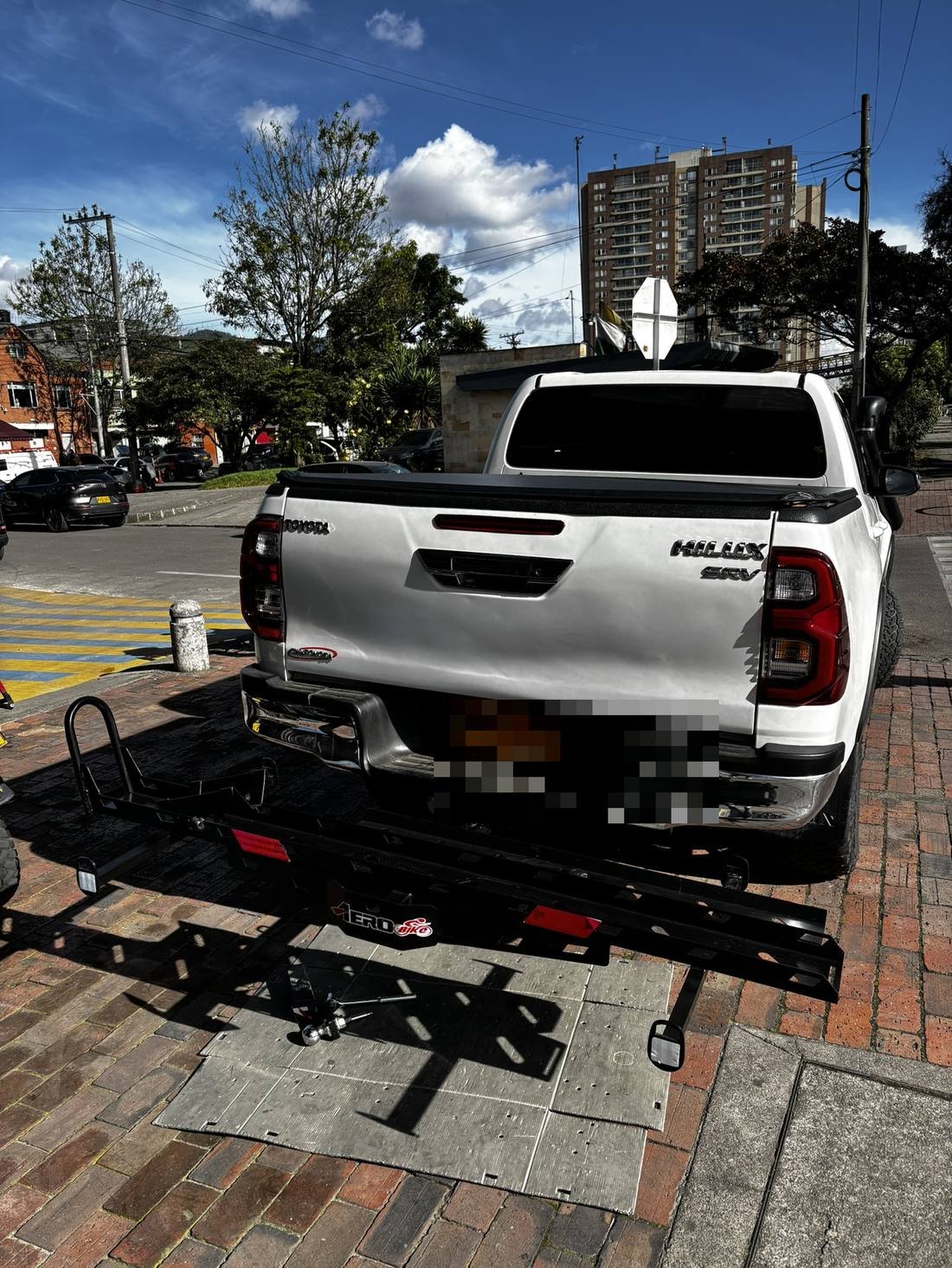 Instalación tiro de arrastre Toyota Hilux